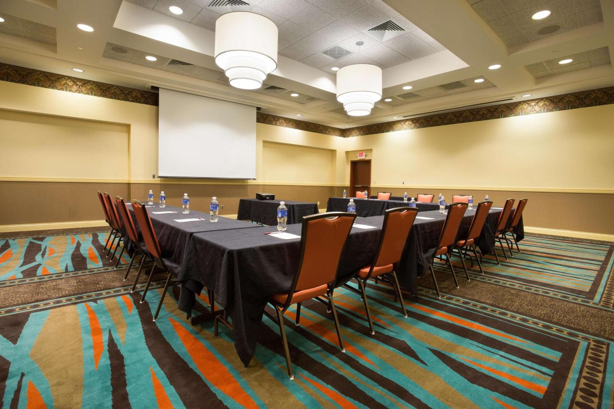 Drury Inn & Suites Columbus Grove City Zewnętrze zdjęcie