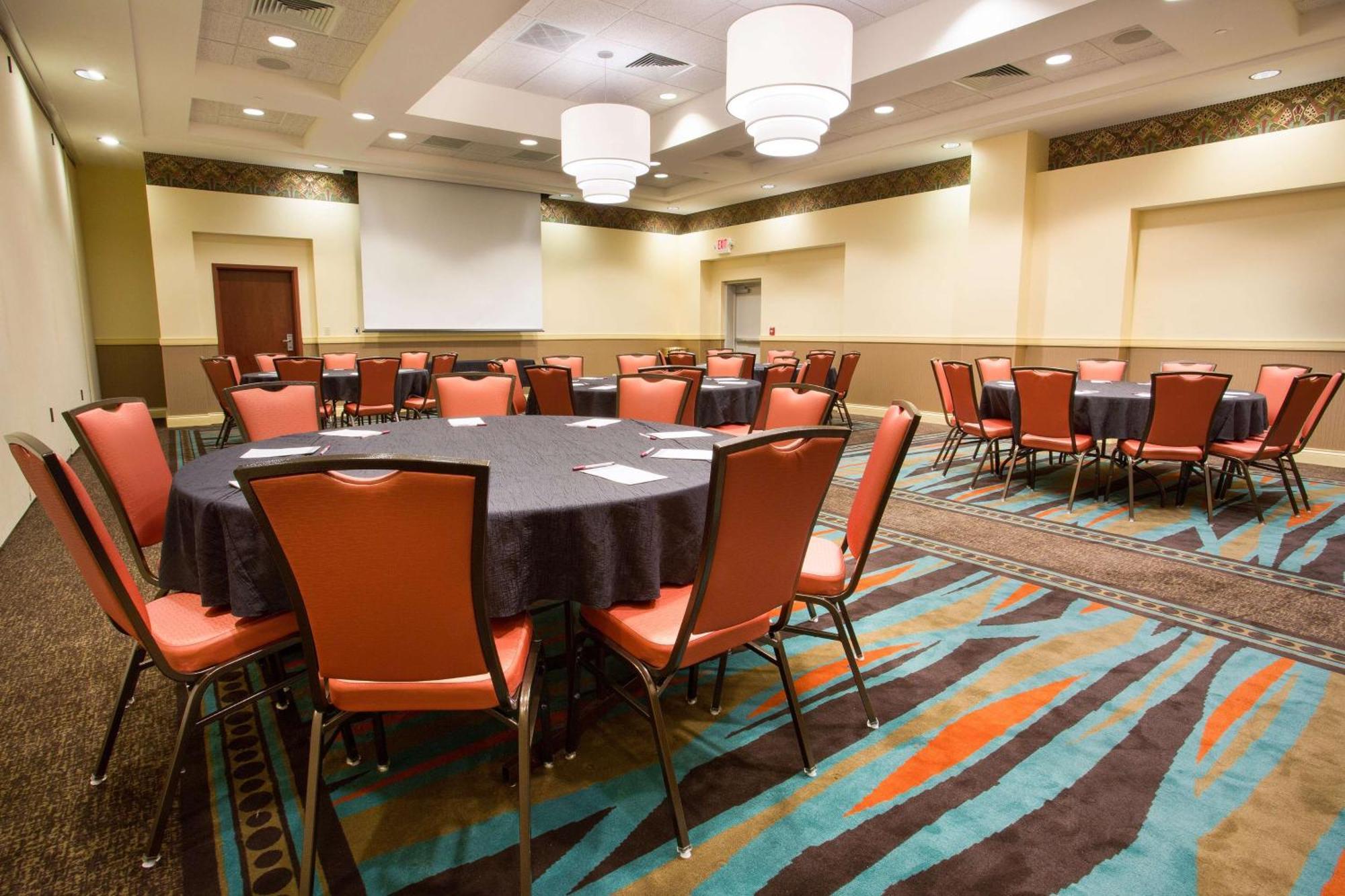 Drury Inn & Suites Columbus Grove City Zewnętrze zdjęcie